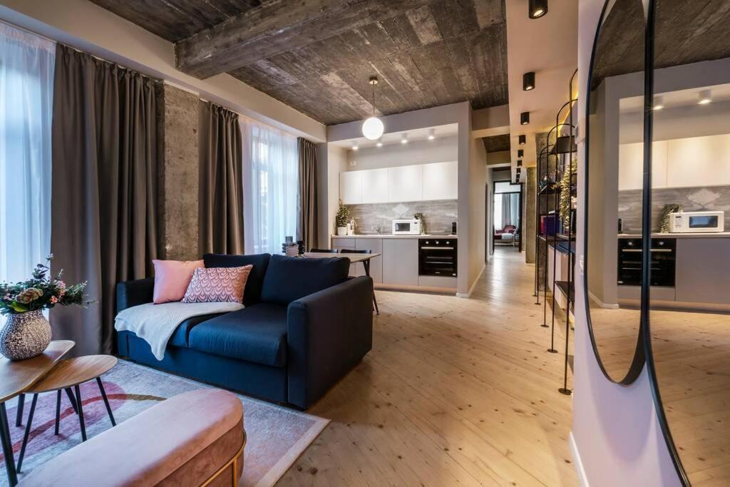 부쿠레슈티 Marvellous Design 2Br Old Town 아파트 외부 사진